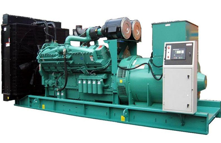 龙南570kw康明斯柴油发电机组图片 龙南570kw康明斯柴油发电机组图片